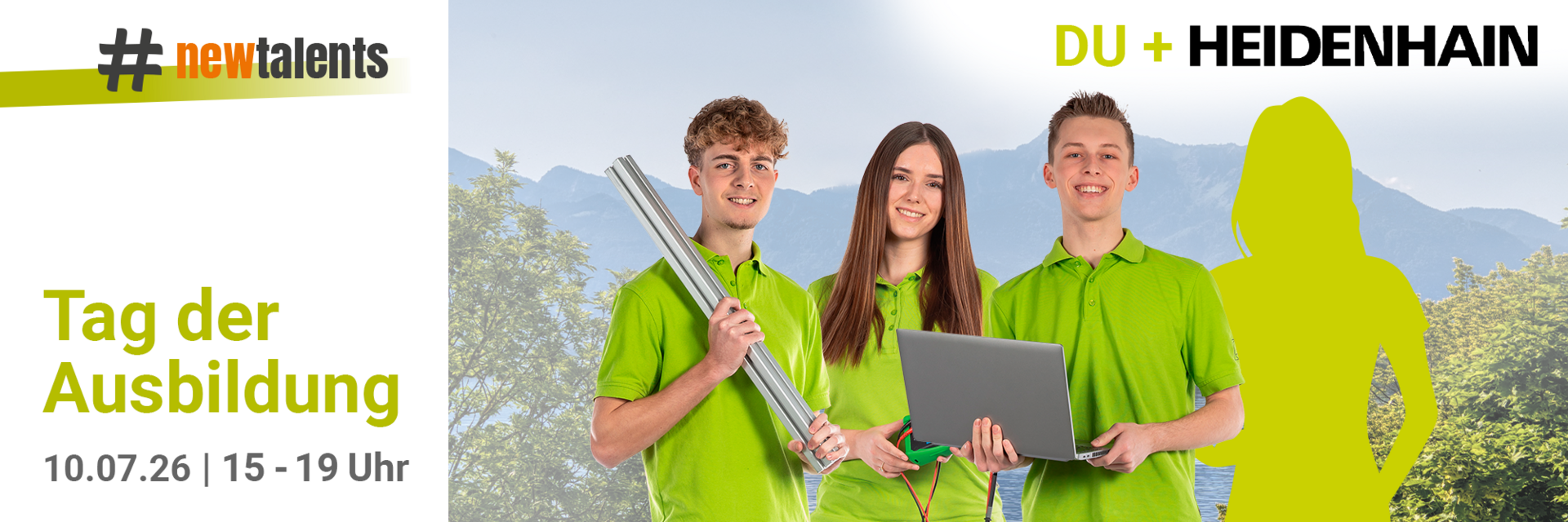 Einblick in Ausbildung und Nachwuchstalente Mehrere Personen stehen vor einer technischen Kulisse und halten verschiedene Arbeitsmaterialien